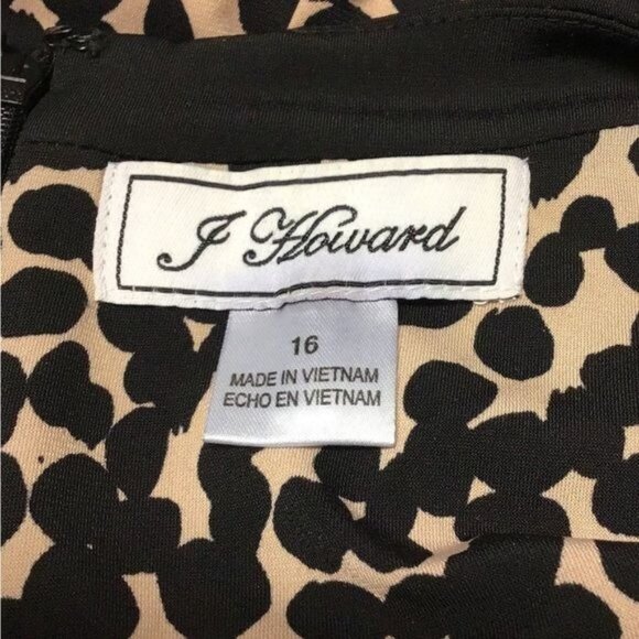 J. HOWARD Women’s Animal Print Stretch Back Zipper Tunic, size 16 - Picture 6 of 8
